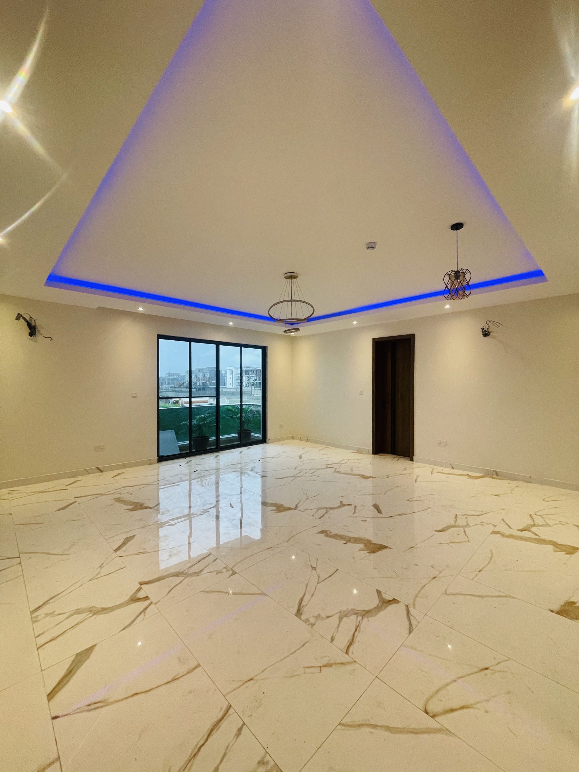 D4059CC4-9DAC-46F8-9155-821B424EE66E